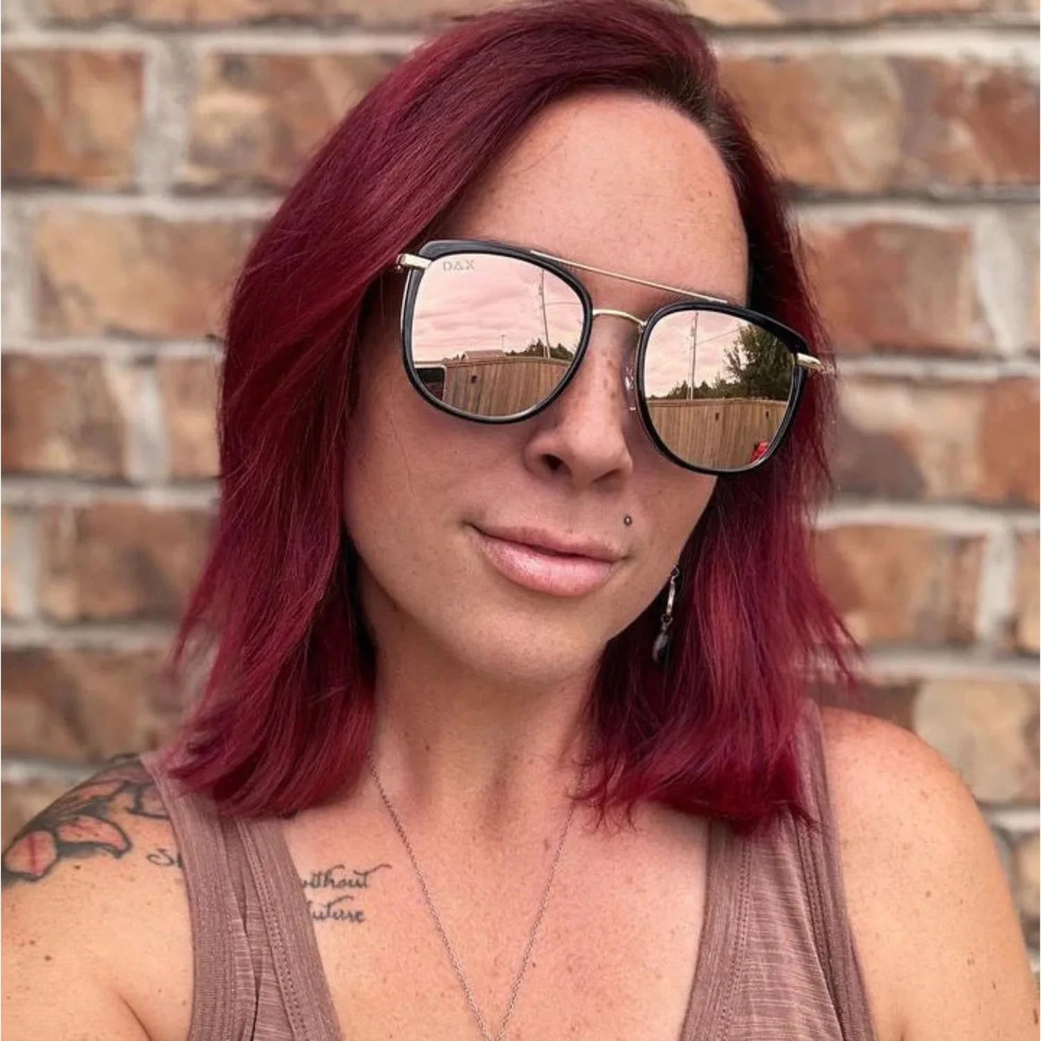 Ivy Gold Sunnies