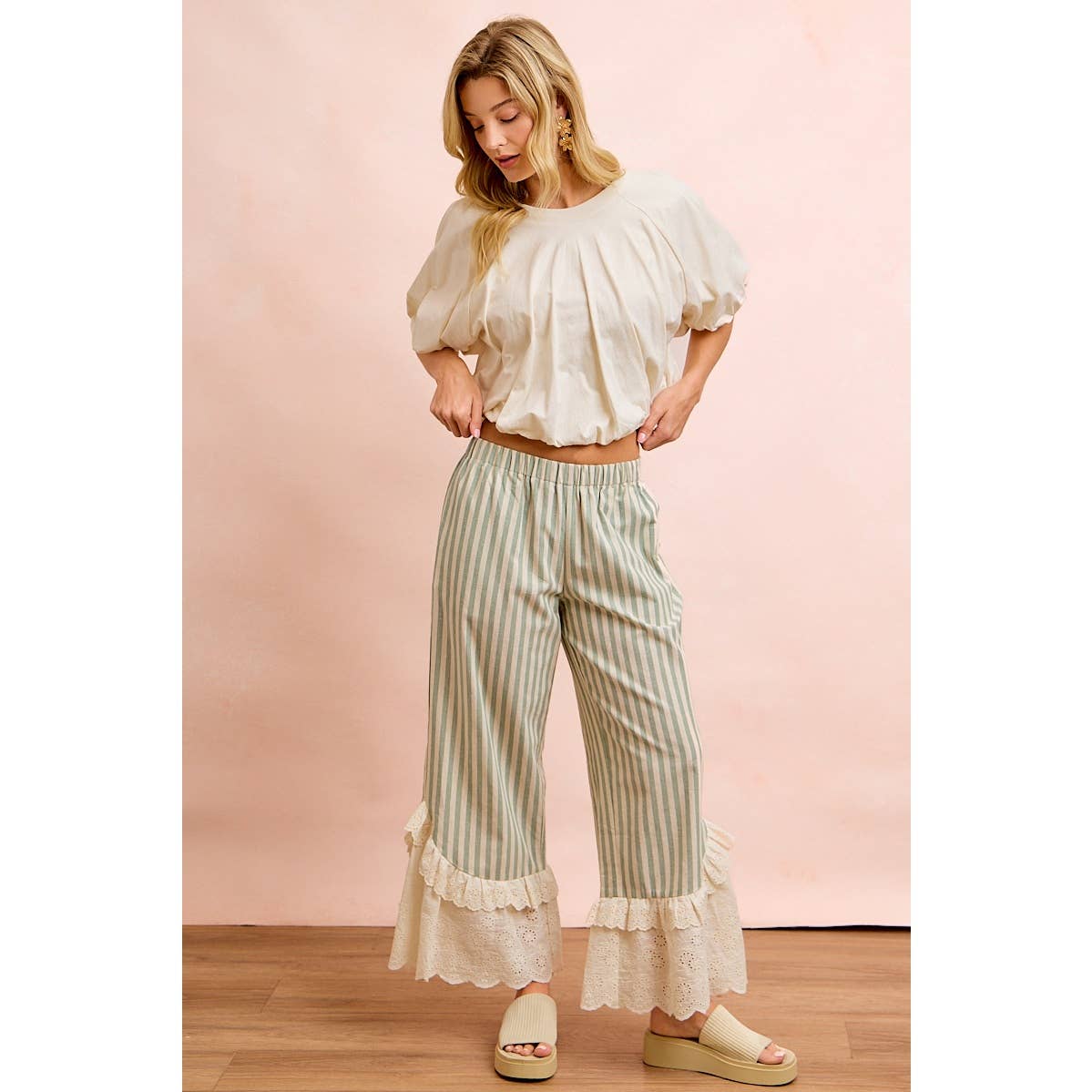 Cloud Pleaser Bubble Hem Tee