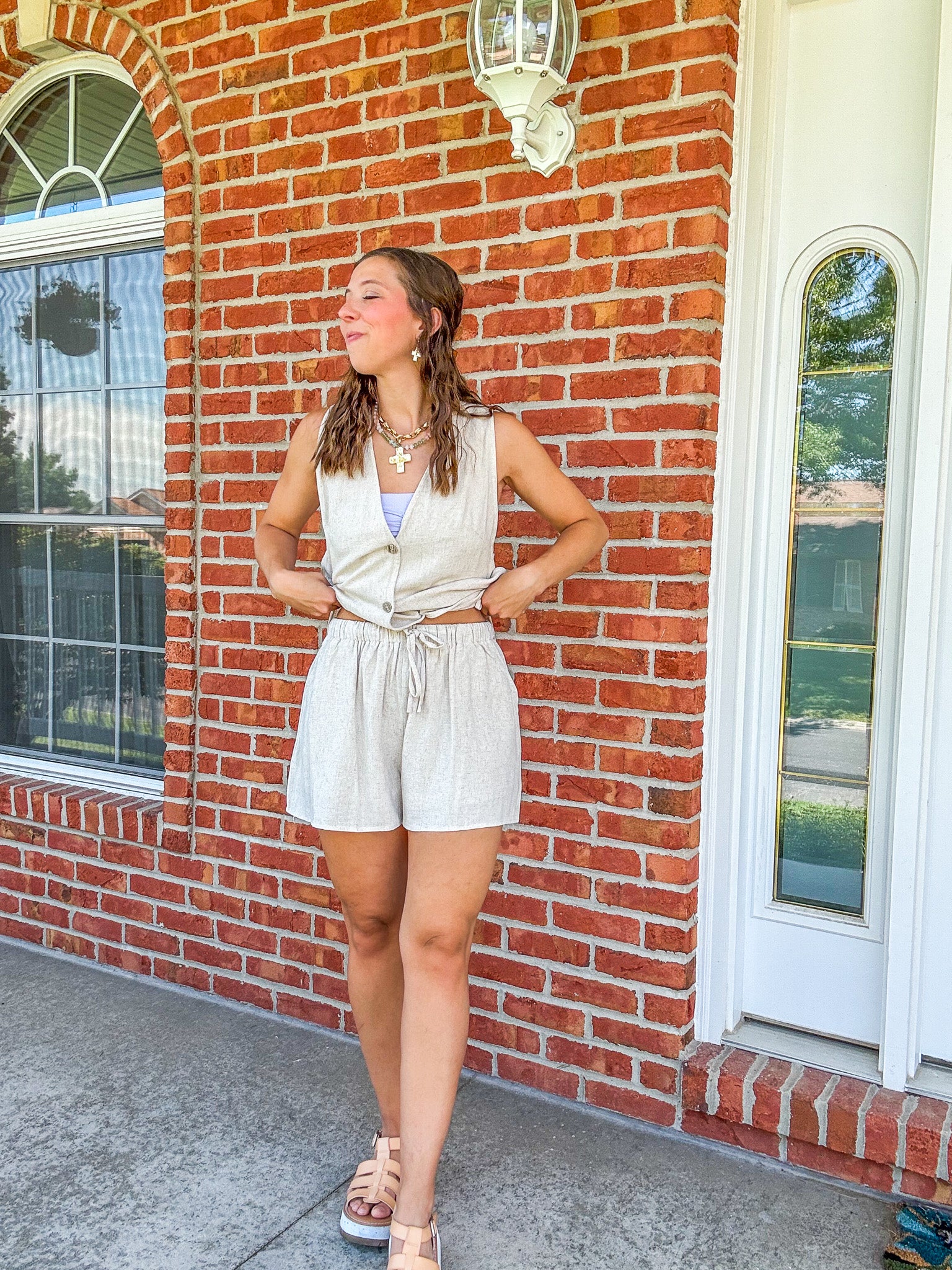Tourist Mode Linen Set