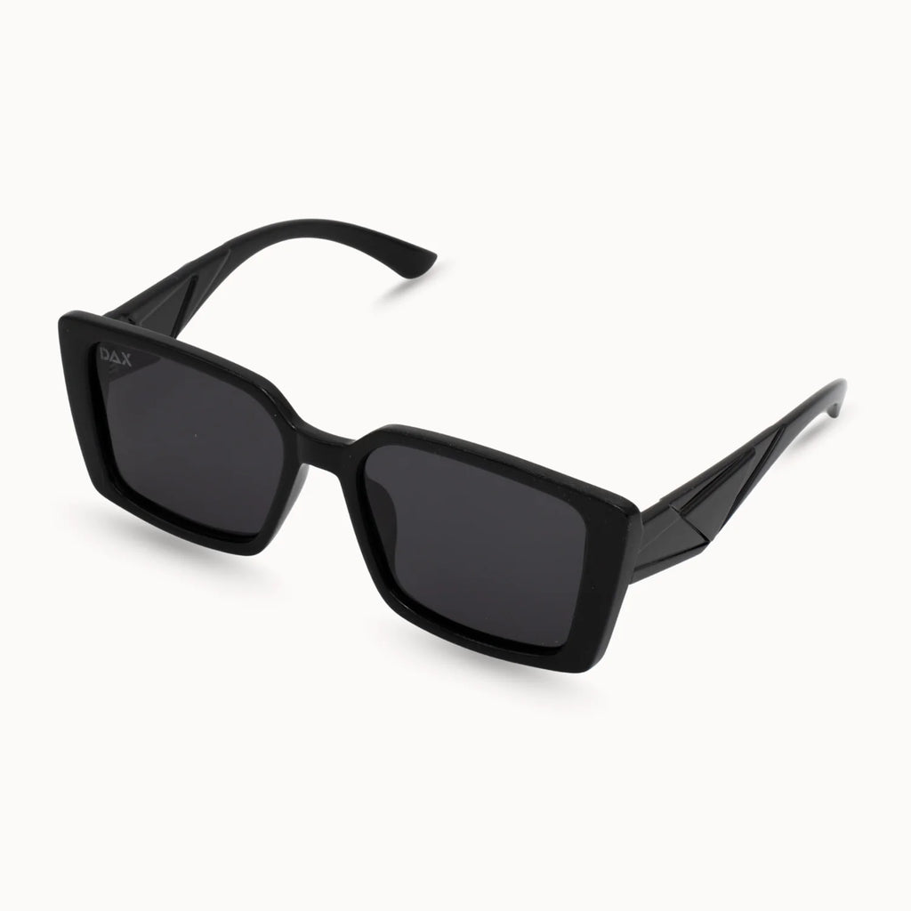 Nova Black Sunnies