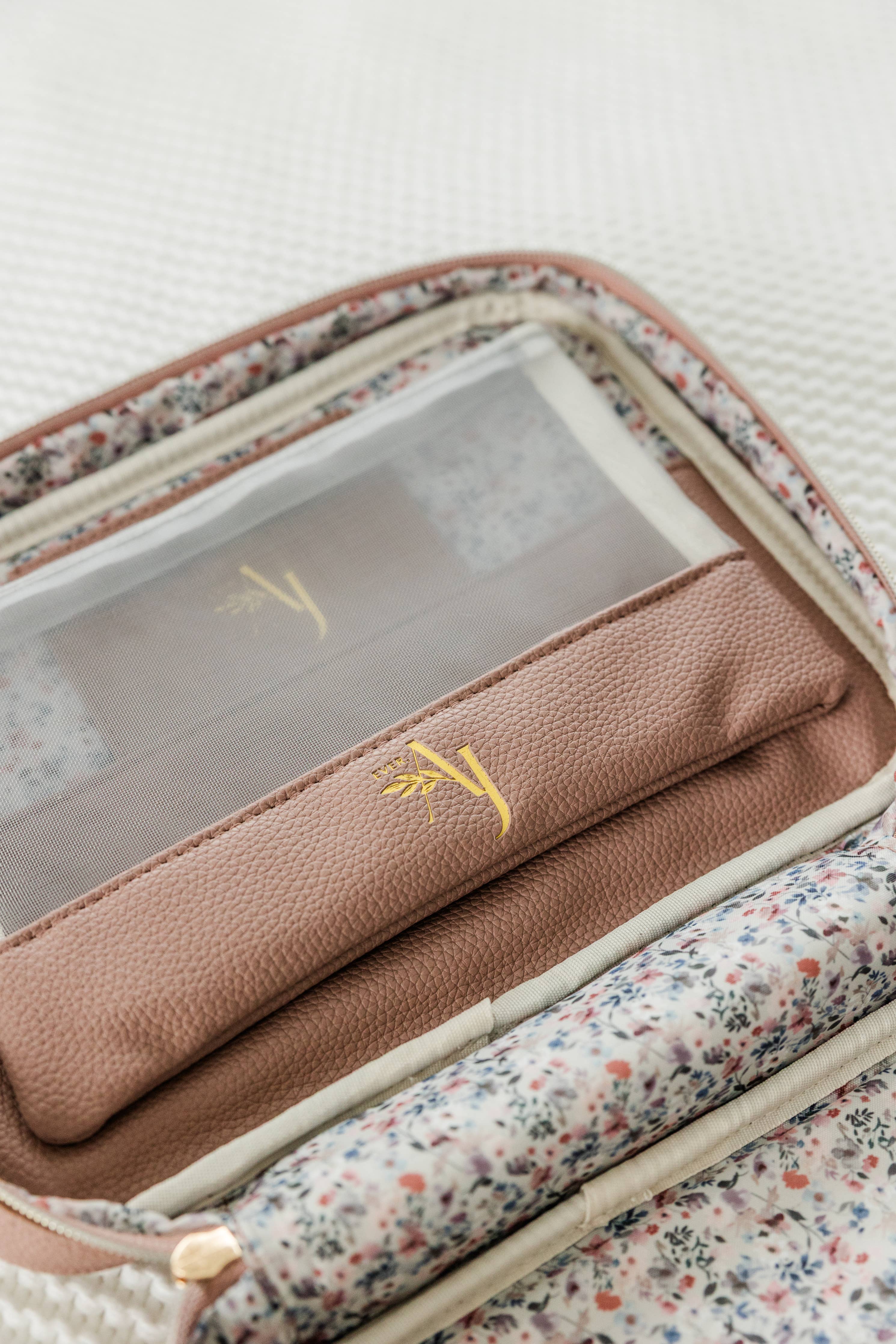 Book & Bible Bag Crossbody in Lavendar
